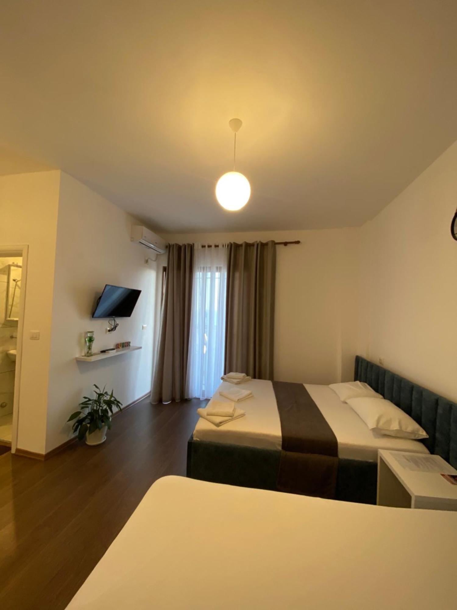Enia'S Room Sarande Exterior photo